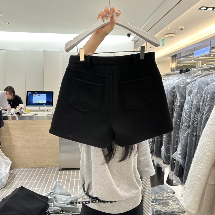 VIVE東大門㊣實拍女裝新品人氣25秋冬休閑時尚熱賣職業短褲VIVE短褲