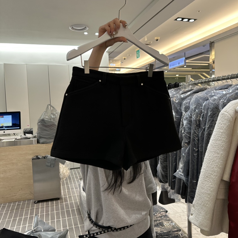 VIVE東大門㊣實拍女裝新品人氣25秋冬休閑時尚熱賣職業短褲VIVE短褲圖色2