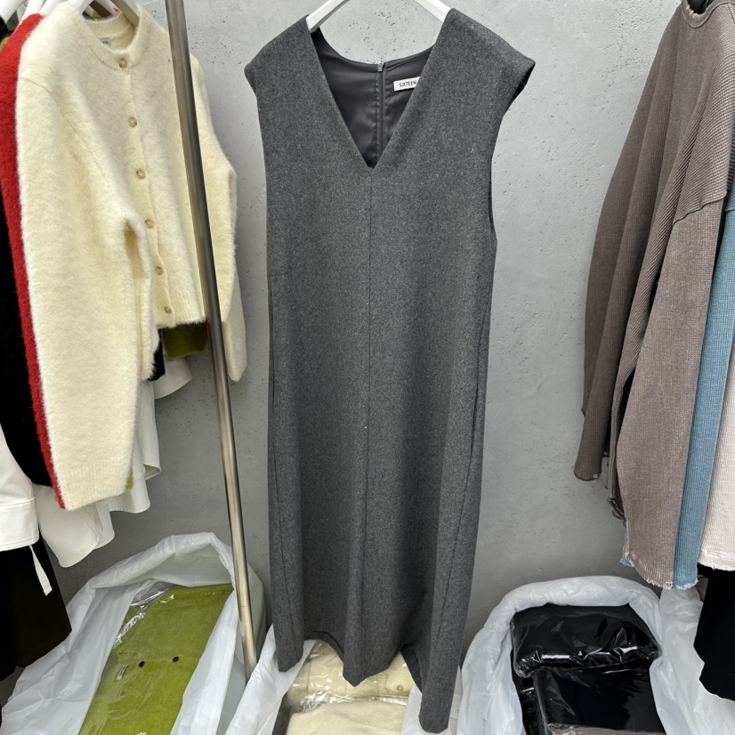 SIXTEEN韓國直郵㊣女裝新款25秋冬熱賣職業人氣休閑推薦連衣裙SIXTEEN連衣裙圖色2