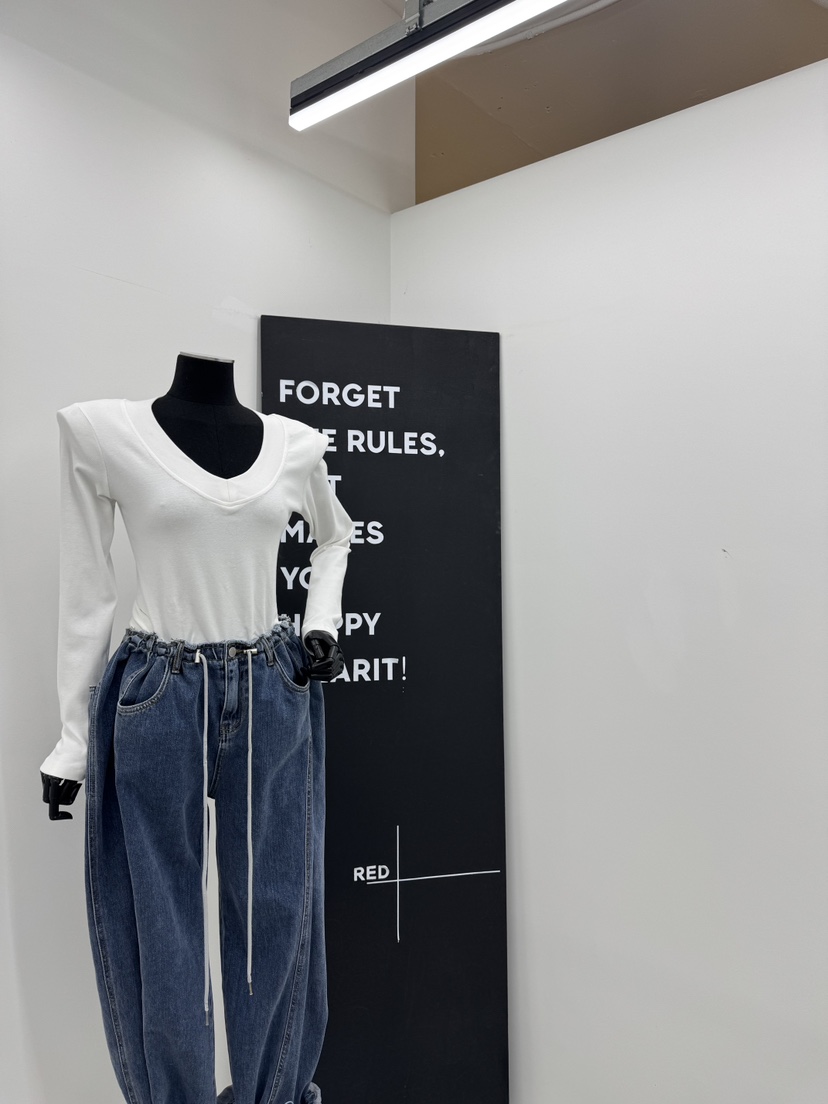 RED-A韓國代購㊣女裝新款推薦25秋冬休閑人氣熱賣時尚長袖T恤RED-A長袖T恤