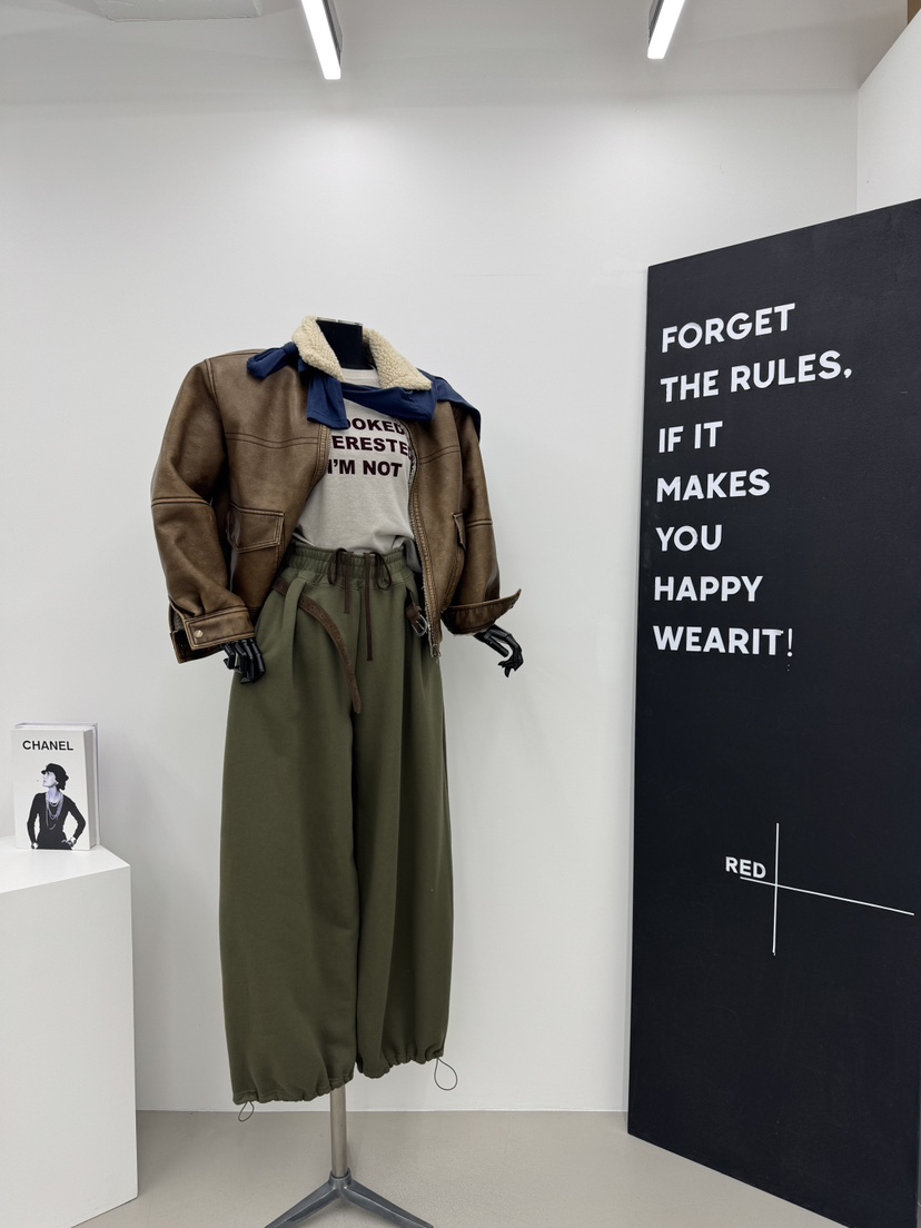 RED-A東大門㊣直郵女裝新品人氣職業推薦25秋冬熱賣夾克復古RED-A夾克