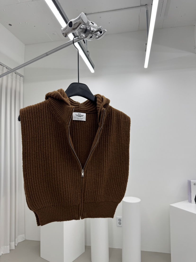 RED-A東大門㊣直郵女裝新款25秋冬人氣針織衫拉鏈保暖連帽RED-A針織衫圖色2