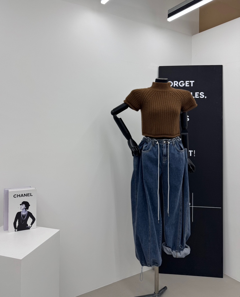 RED-A東大門㊣代購女裝新款推薦熱賣職業人氣時尚毛衣浣熊RED-A毛衣