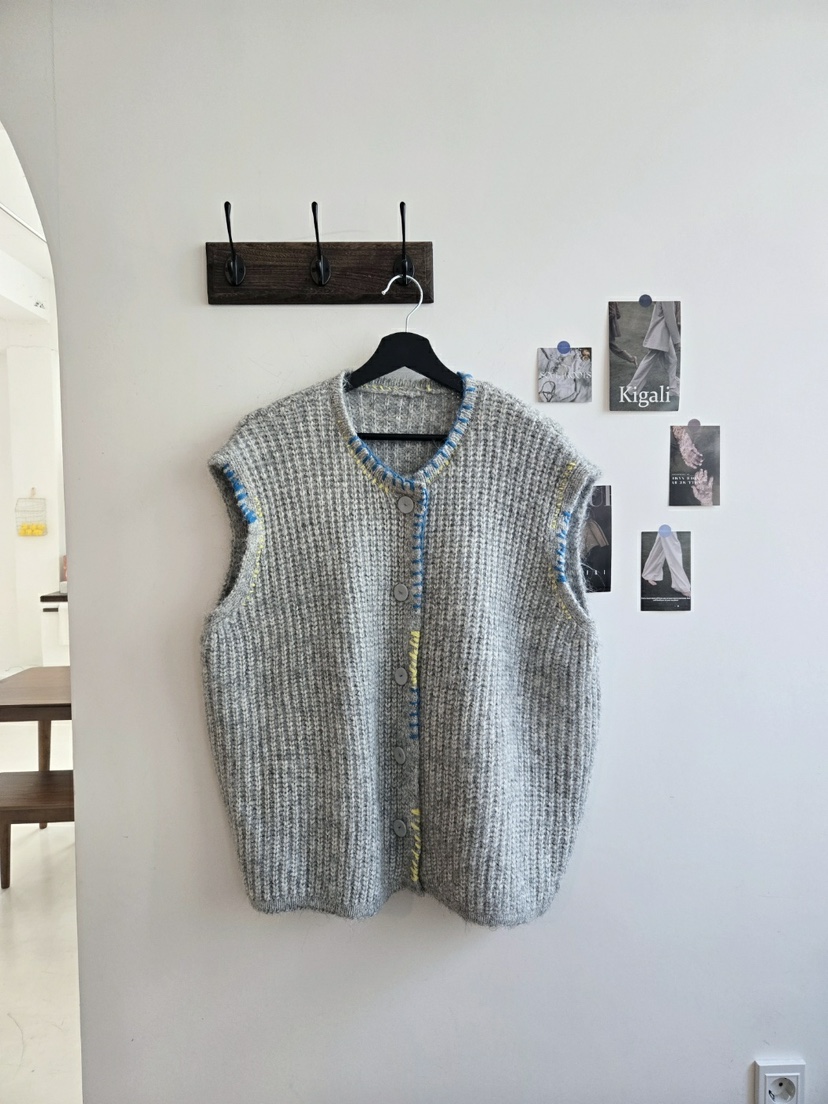 YESFREE東大門㊣代購女裝新款推薦熱賣職業人氣休閑25秋冬馬甲YESFREE馬甲圖色2