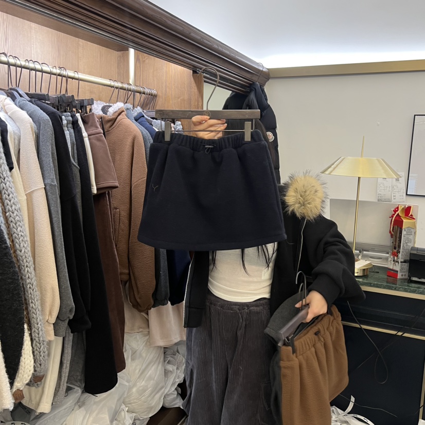 VIRKIN韓國代購㊣女裝新款25秋冬人氣職業推薦休閑時尚短裙VIRKIN短裙圖色2