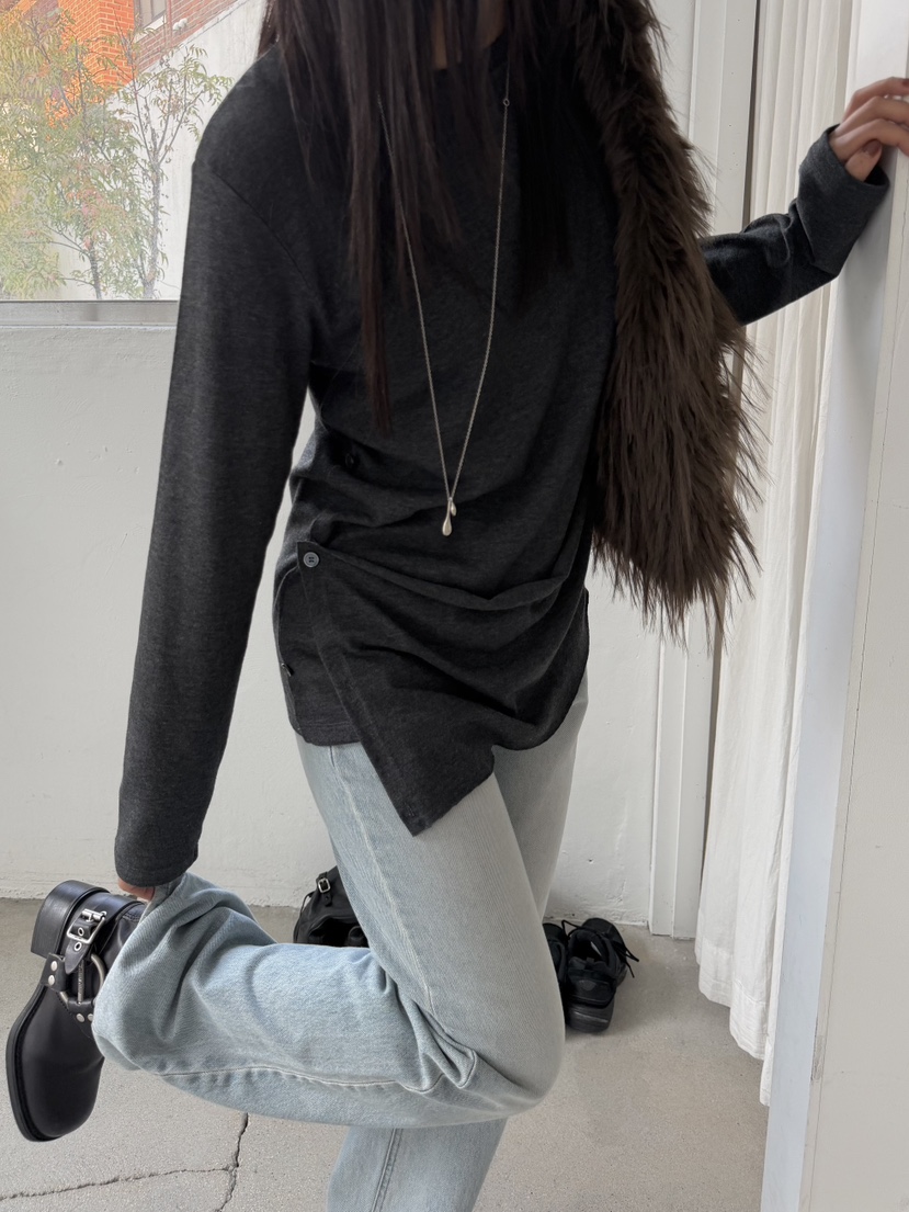 ACME韓國直郵㊣女士新品時尚休閑熱賣推薦人氣職業25秋冬長袖T恤ACME長袖T恤