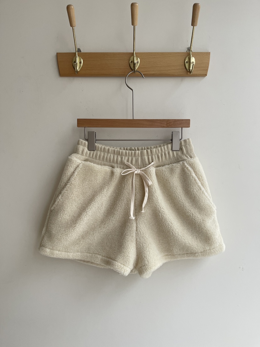 MINIQUEENS東大門㊣代購女士新款人氣職業休閑25秋冬熱賣短褲MINIQUEENS短褲圖色1