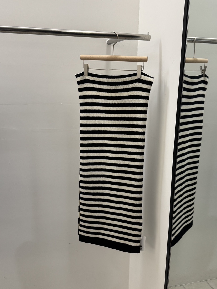 REGULARLY/PLACOR韓國直郵㊣女裝新款休閑熱賣職業圍巾披肩REGULARLY/PLACOR圍巾/披肩圖色1