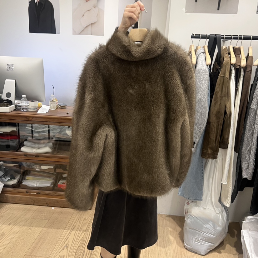 OURIN東大門㊣代購女士新品熱賣職業時尚25秋冬休閑短款大衣OURIN短款大衣