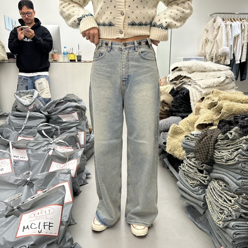 VAULT東大門㊣代購女士新款時尚熱賣人氣職業25秋冬休閑牛仔褲VAULT牛仔褲圖色1