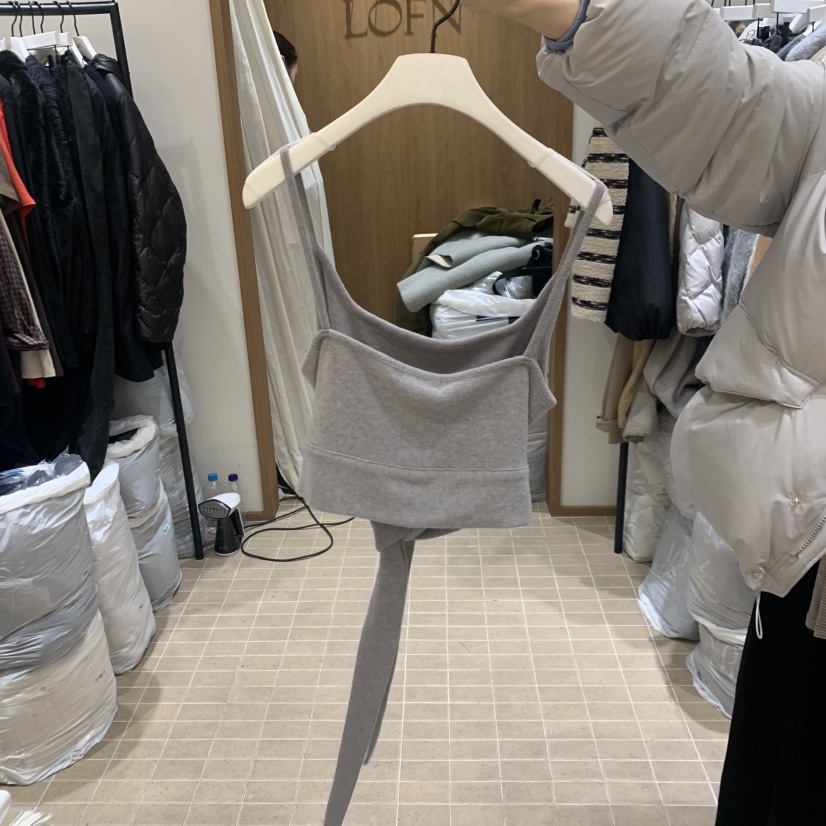 LOFN東大門㊣代購女士新品職業時尚熱賣推薦休閑25秋冬吊帶背心LOFN吊帶/背心