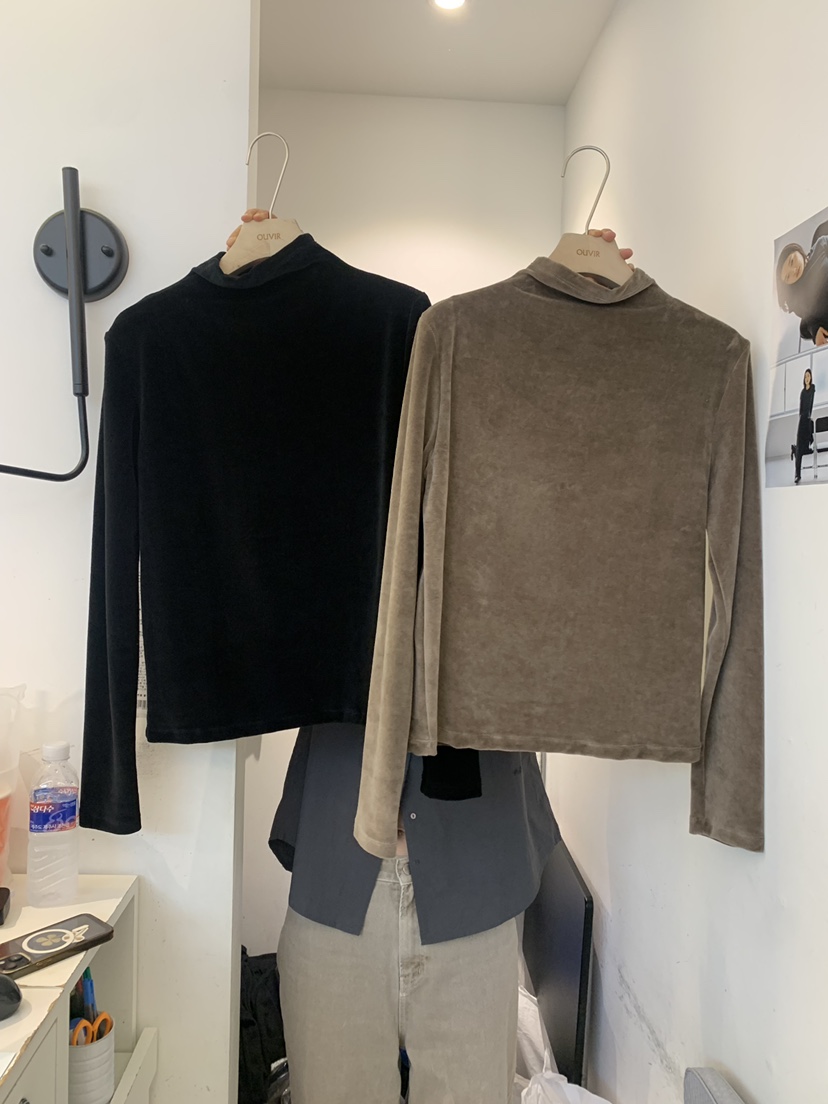 OUVIR東大門㊣實拍女裝新品25秋冬休閑時尚人氣長袖T恤天鵝絨O.V.R/OUVIR長袖T恤