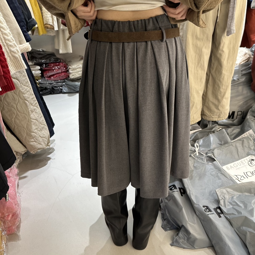 BAGUETTE-P東大門㊣實拍女裝新款25秋冬人氣短褲不含腰帶褶皺BAGUETTE-P短褲