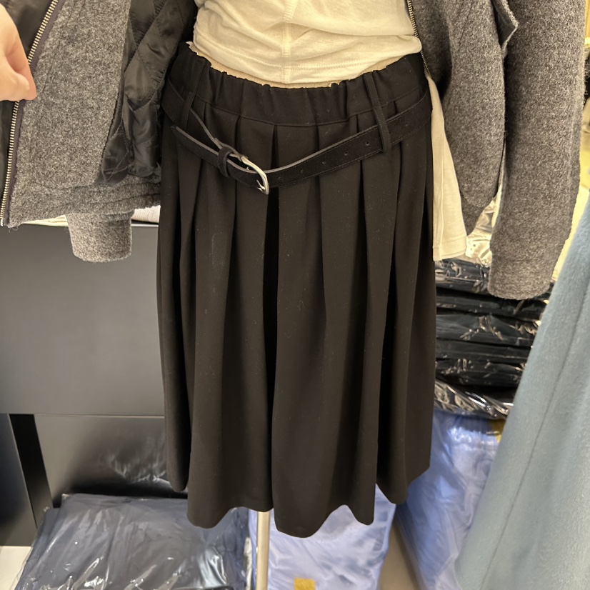 BAGUETTE-P東大門㊣實拍女裝新款25秋冬人氣短褲不含腰帶褶皺BAGUETTE-P短褲圖色2