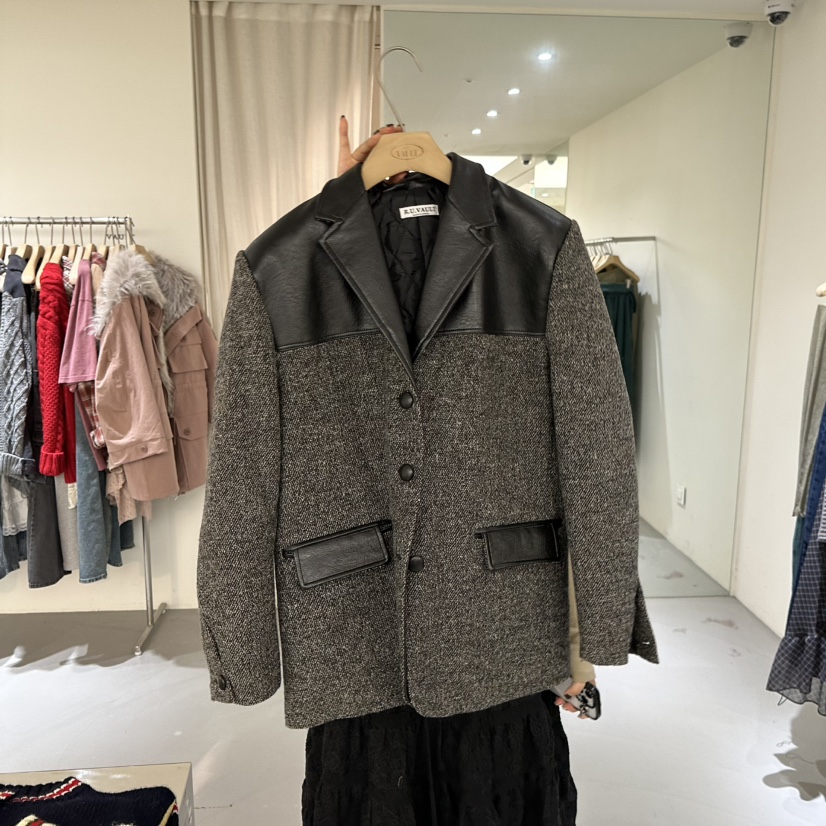 VAULT東大門㊣實拍女士新品25秋冬熱賣職業人氣夾克人字紋皮革VAULT夾克圖色1