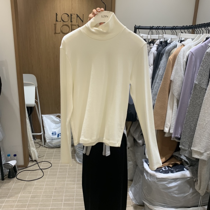 LOFN韓國代購㊣女士新款時尚熱賣職業25秋冬人氣長袖T恤高領LOFN長袖T恤圖色2