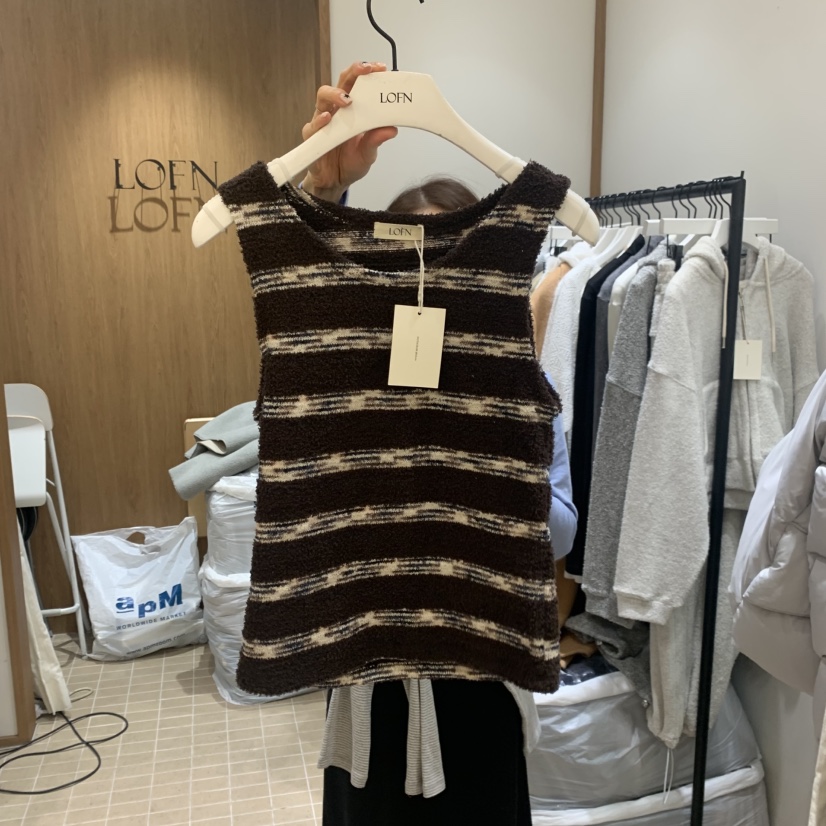 LOFN韓國直郵㊣女裝新品時尚25秋冬職業休閑人氣熱賣吊帶背心LOFN吊帶/背心圖色3