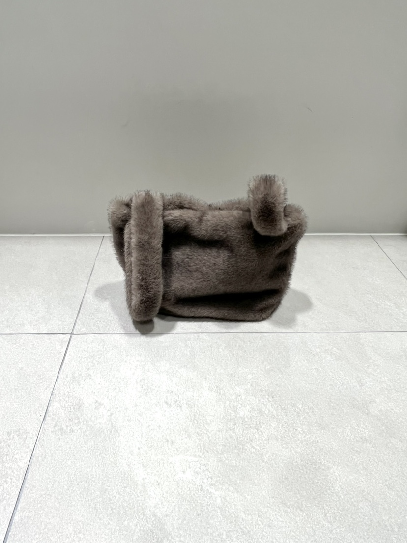 CESTLAVIE韓國代購㊣女裝新品時尚推薦人氣25秋冬手提包皮草CESTLAVIE手提包圖色1