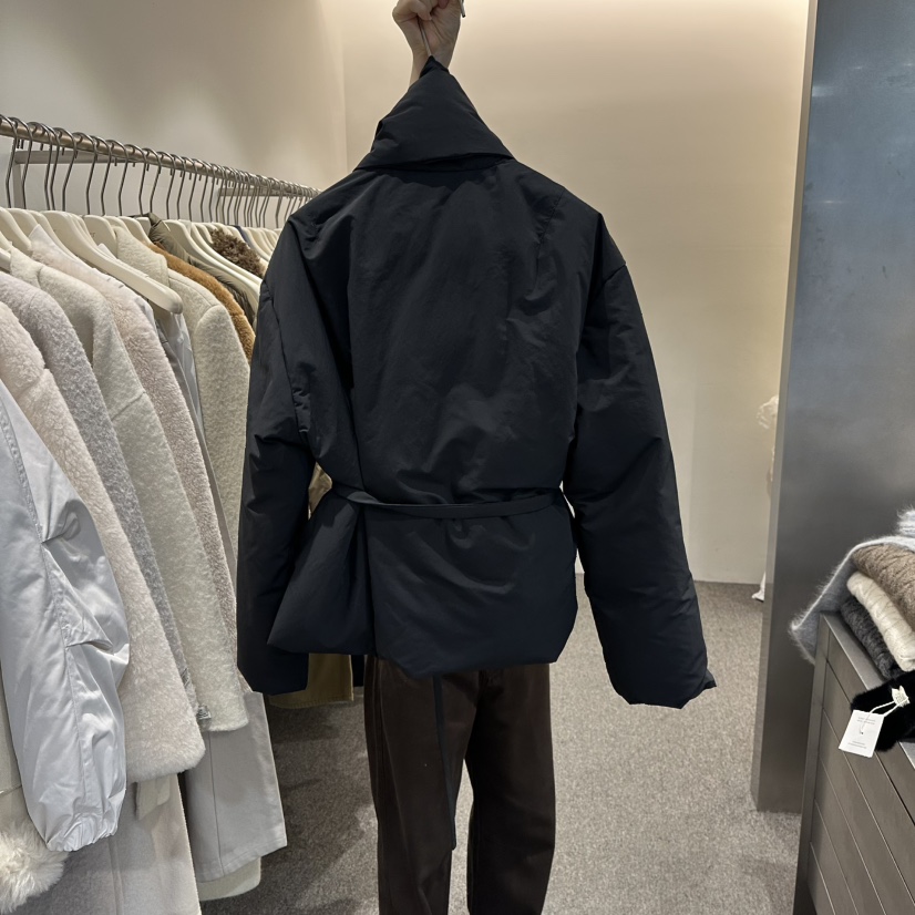 ALTER東大門㊣實拍女裝新品推薦職業休閑短款羽絨服含腰帶圍巾Alter短款羽絨服