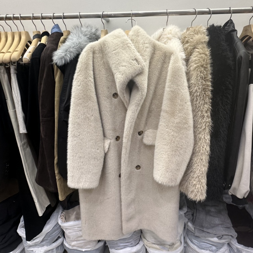 VIVEL東大門㊣直郵女士新品人氣休閑推薦中長款大衣皮草雙層VIVEL中長款大衣圖色2米色