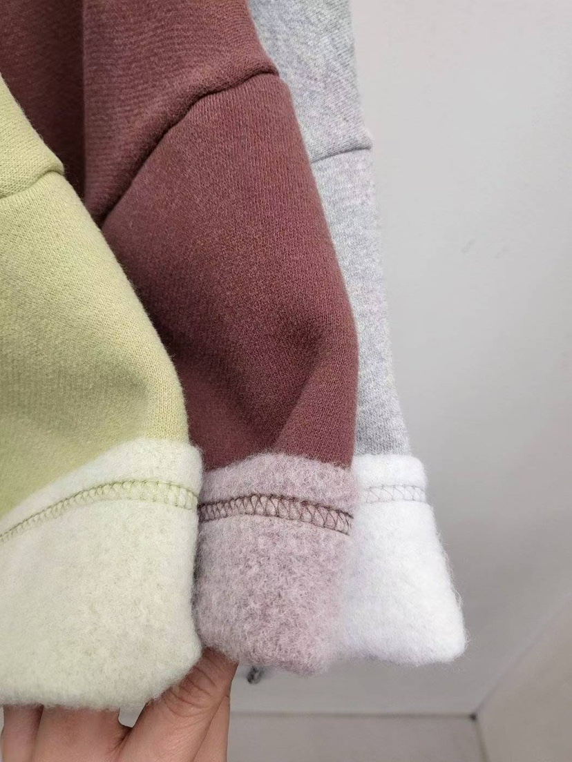 ZACCU東大門㊣直郵女裝新品時尚熱賣推薦人氣職業25秋冬衛衣加絨ZACCU衛衣