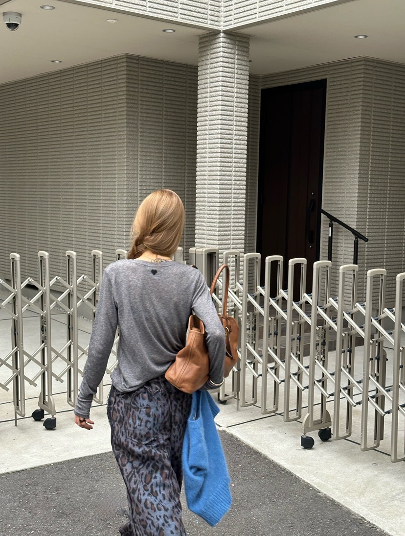 ZEROZERO東大門㊣代購女裝新品熱賣職業25秋冬T恤不含內搭羊毛ZEROZEROT恤