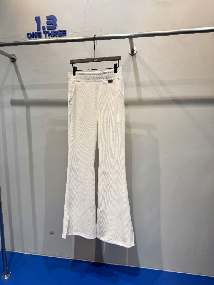 1.3東大門㊣直郵女士新品人氣休閑推薦職業25秋冬休閑褲喇叭1.3休閑褲