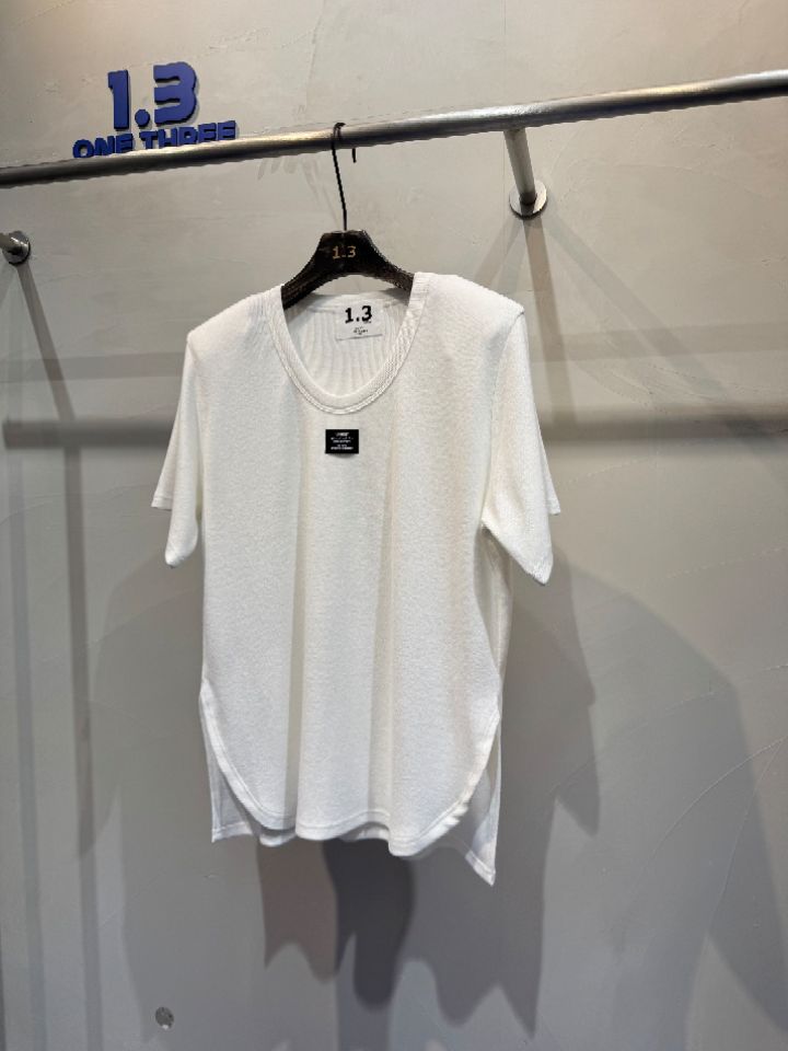 1.3東大門㊣直郵女裝新款推薦時尚休閑人氣熱賣25秋冬職業T恤1.3T恤
