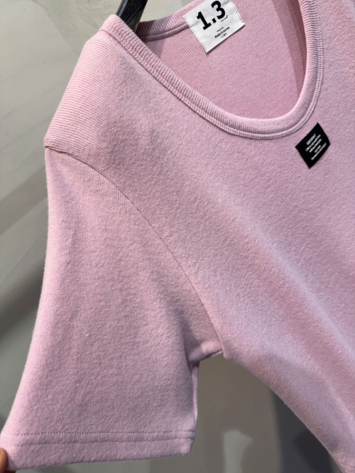 1.3東大門㊣直郵女裝新款推薦時尚休閑人氣熱賣25秋冬職業T恤1.3T恤