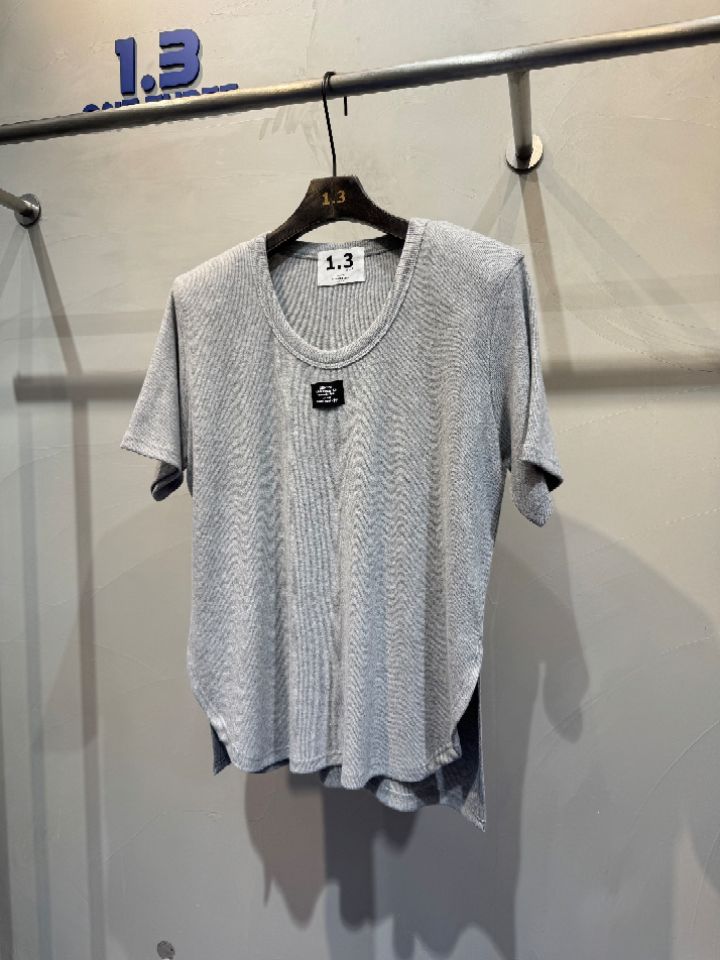 1.3東大門㊣直郵女裝新款推薦時尚休閑人氣熱賣25秋冬職業T恤1.3T恤