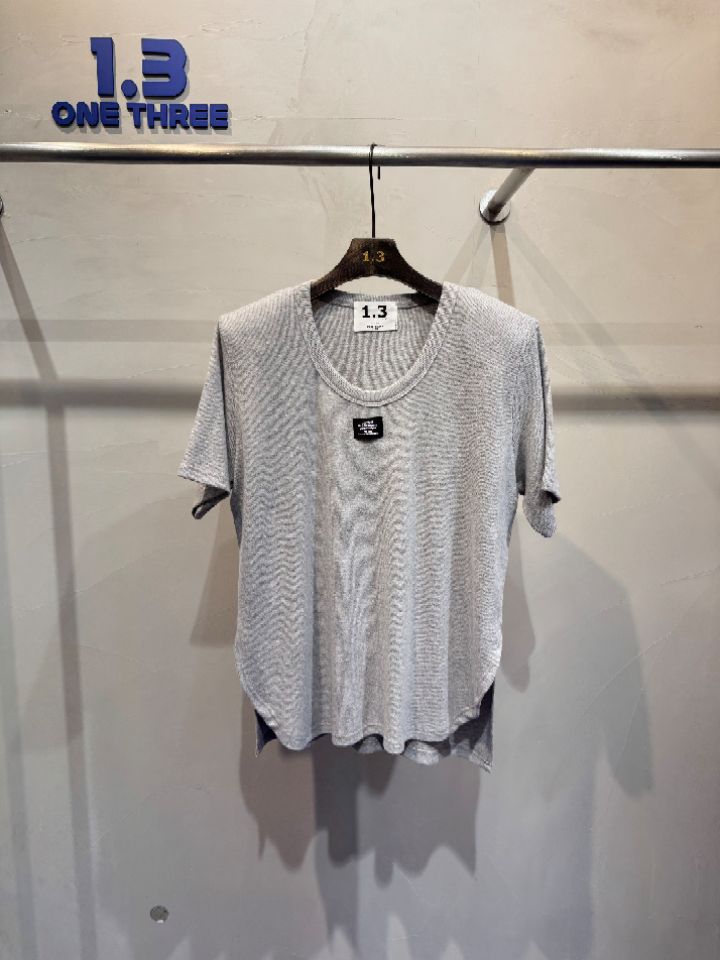 1.3東大門㊣直郵女裝新款推薦時尚休閑人氣熱賣25秋冬職業T恤1.3T恤圖色4