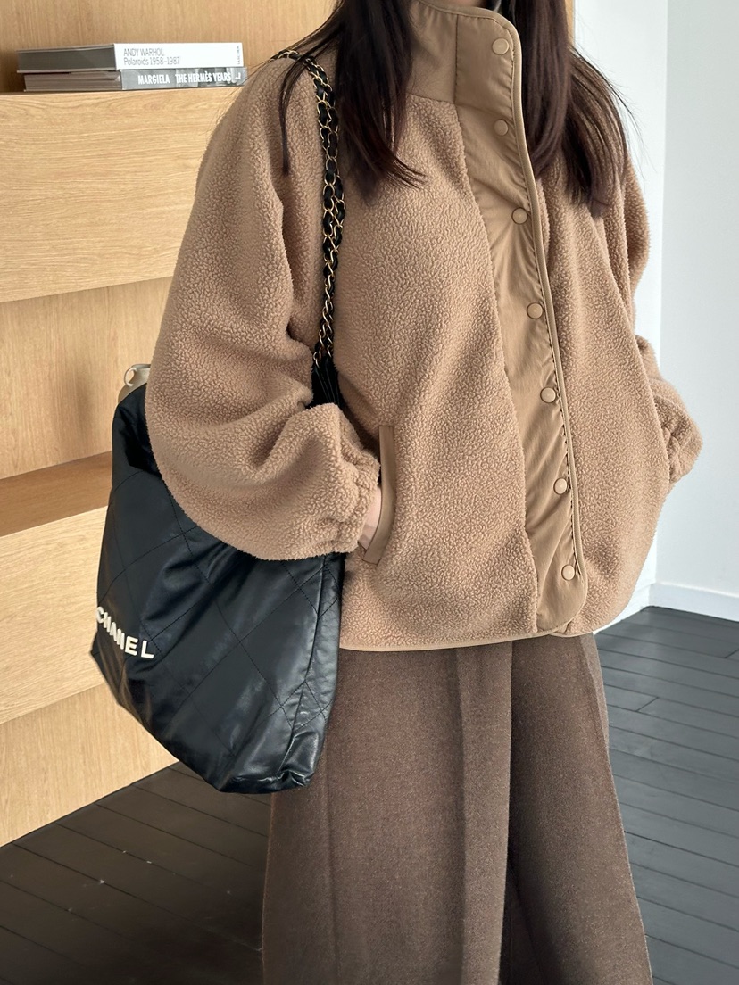 LE VASE韓國直郵㊣女士新品推薦熱賣25秋冬人氣夾克羊毛柔軟LE VASE夾克圖色3