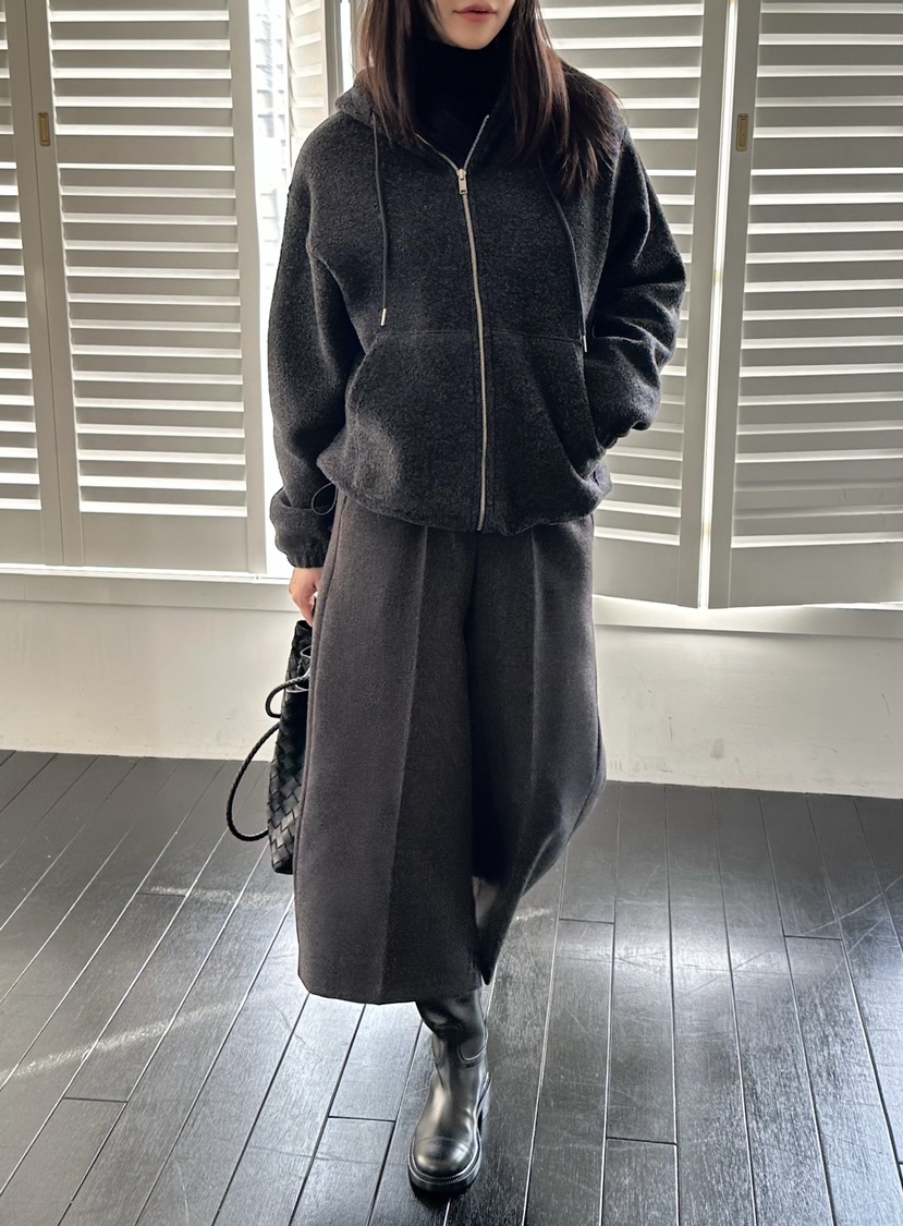 LE VASE東大門㊣代購女裝新款熱賣職業25秋冬推薦外套拉鏈LE VASE外套圖色1