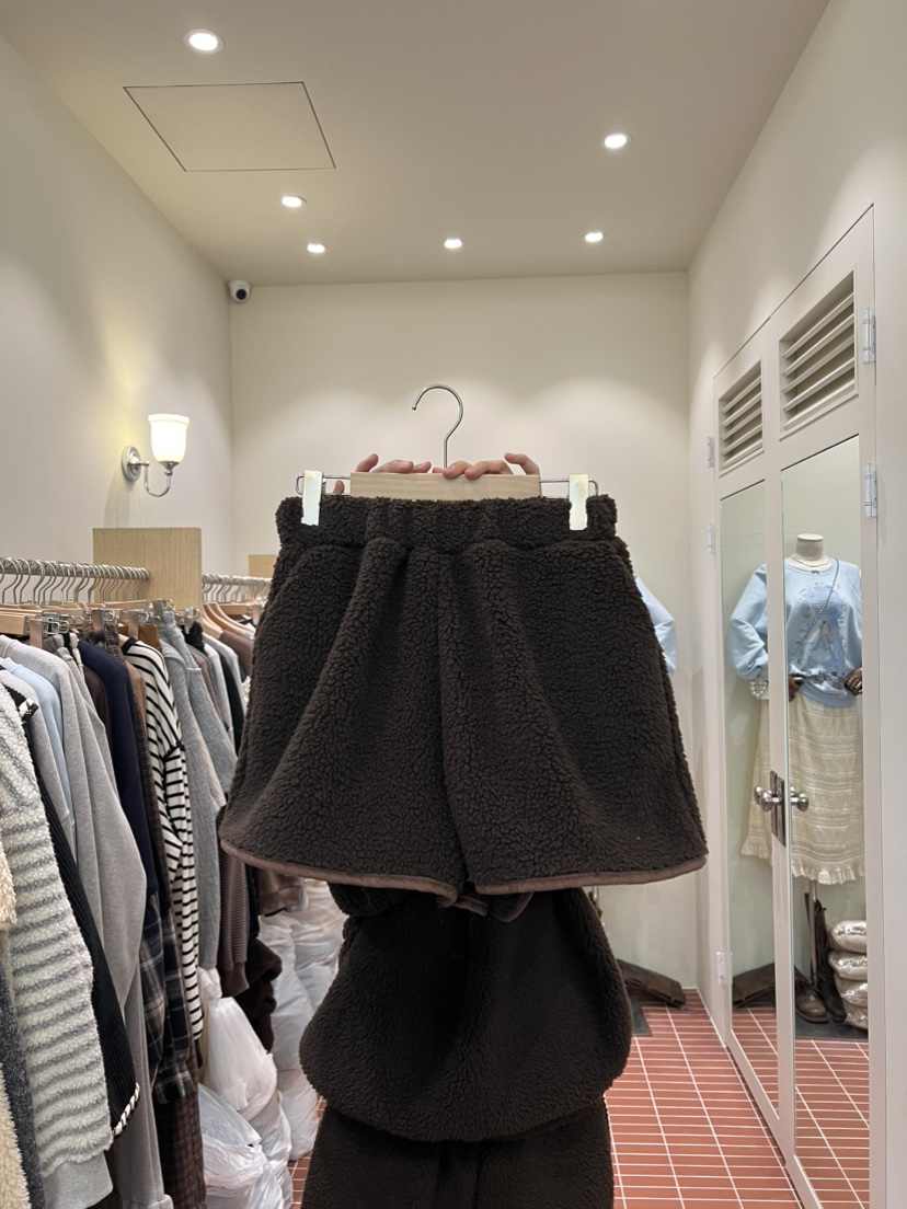 BE&amp;BE東大門㊣實拍女裝新品熱賣人氣推薦25秋冬短褲羊毛BE&be短褲圖色1