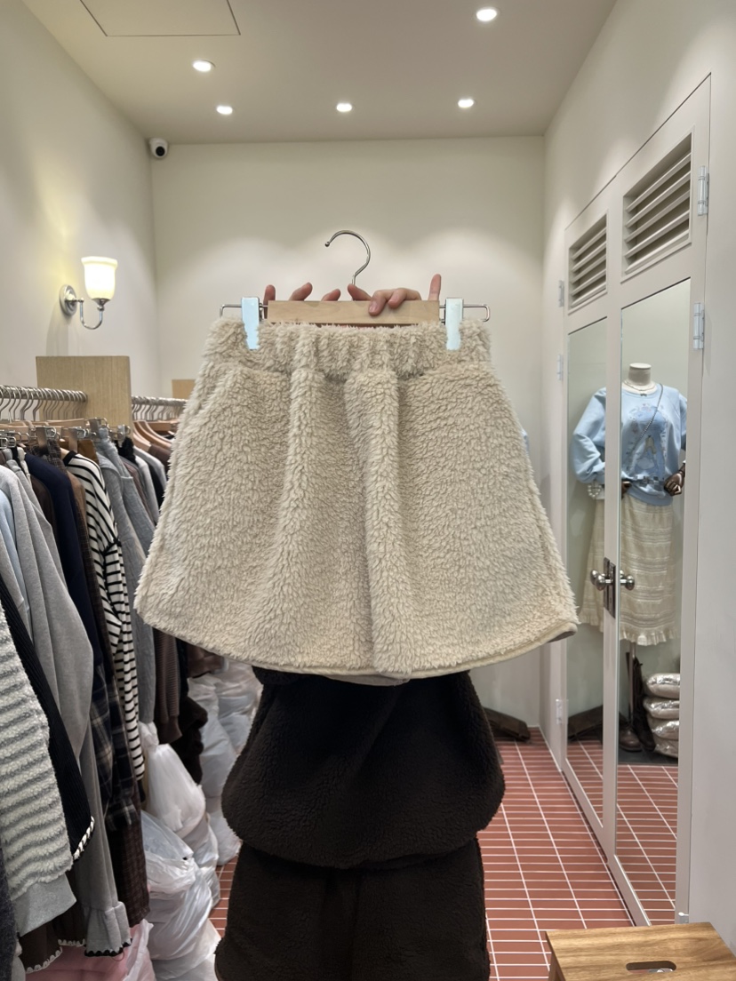 BE&amp;BE東大門㊣實拍女裝新品熱賣人氣推薦25秋冬短褲羊毛BE&be短褲圖色2