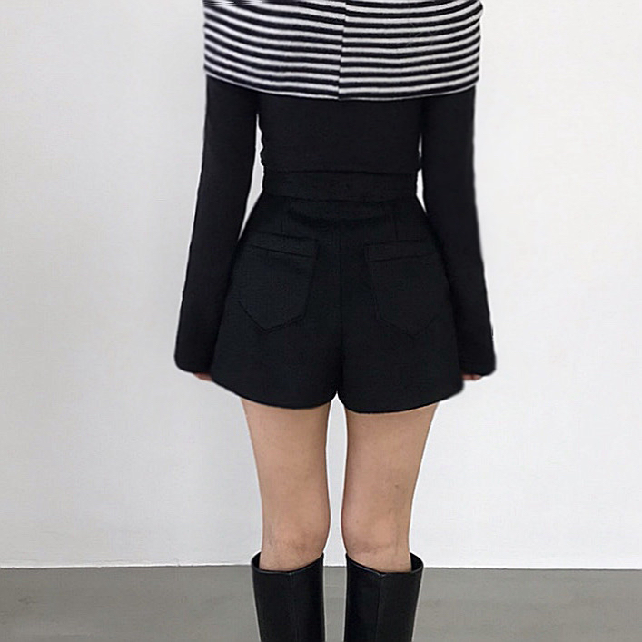 2TWO MOON東大門㊣直郵女士新款熱賣時尚職業休閑短褲羊絨2TWO MOON短褲