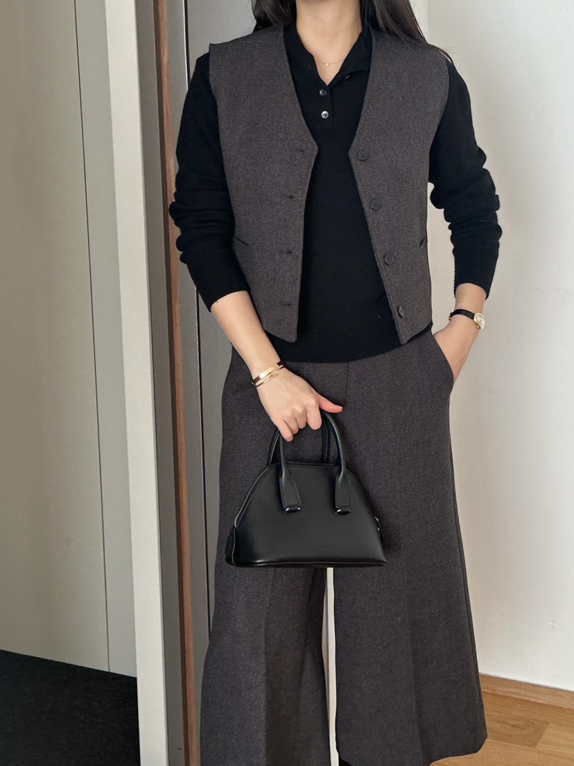 LE VASE韓國直郵㊣女裝新款推薦休閑熱賣25秋冬馬甲不含內搭LE VASE馬甲