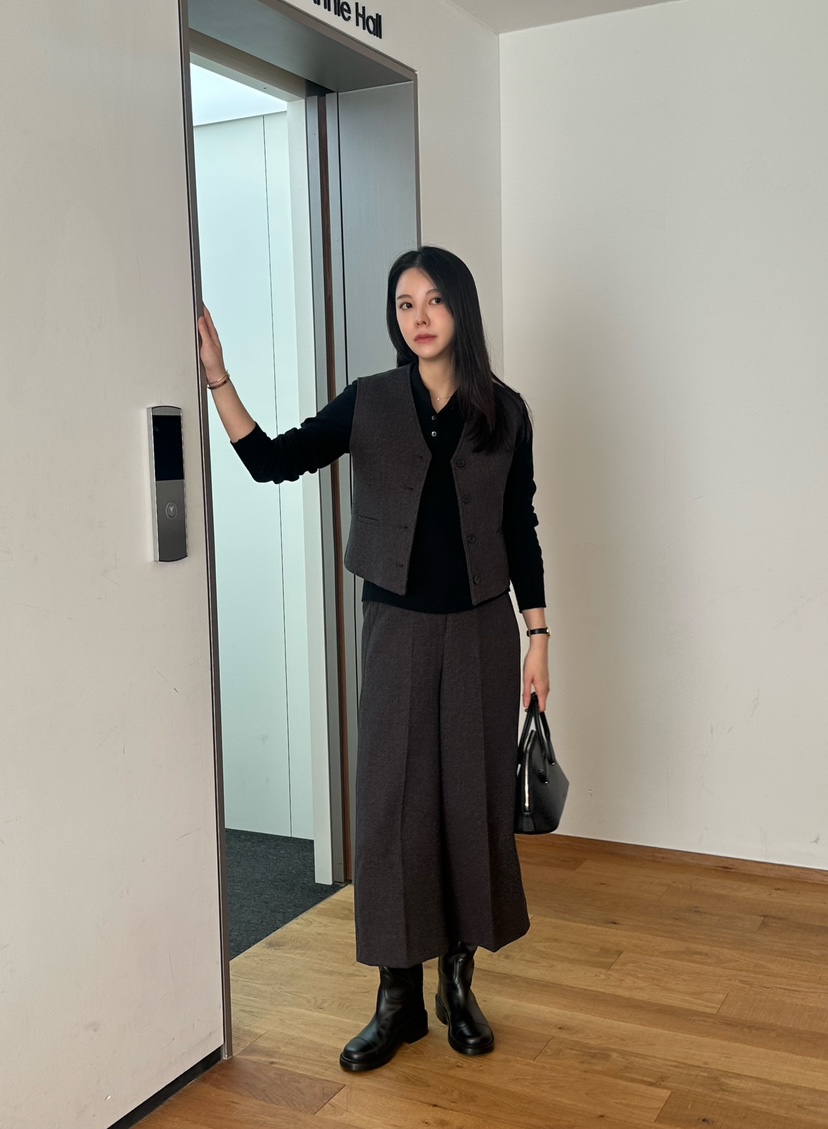 LE VASE韓國直郵㊣女裝新款推薦休閑熱賣25秋冬馬甲不含內搭LE VASE馬甲