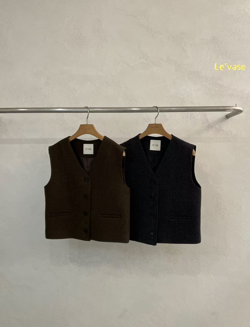 LE VASE韓國直郵㊣女裝新款推薦休閑熱賣25秋冬馬甲不含內搭LE VASE馬甲