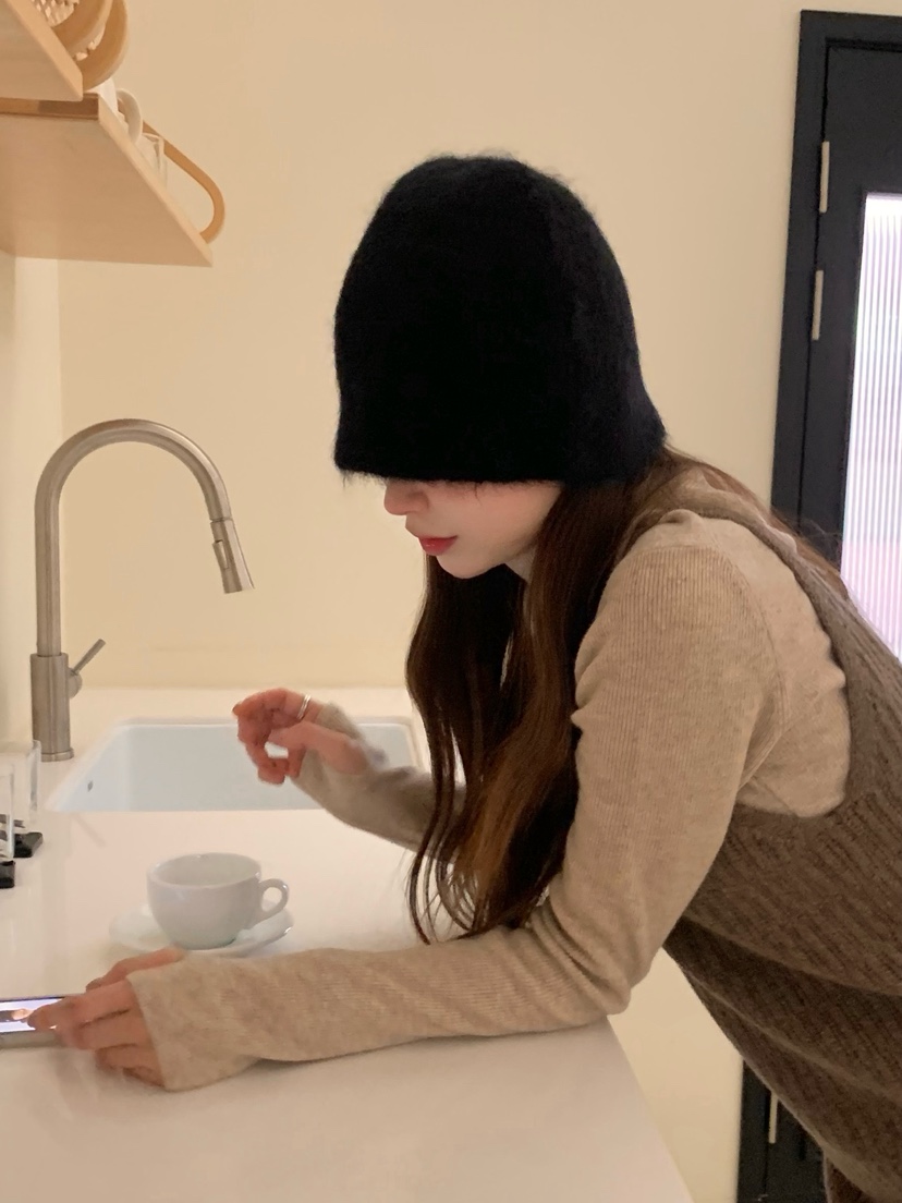 LEGACY東大門㊣代購女裝新品職業25秋冬人氣休閑推薦帽子羊駝LEGACY帽子