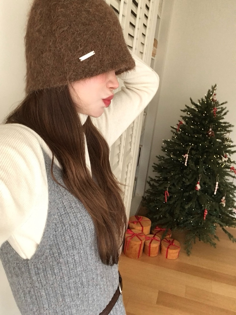 LEGACY東大門㊣代購女裝新品職業25秋冬人氣休閑推薦帽子羊駝LEGACY帽子