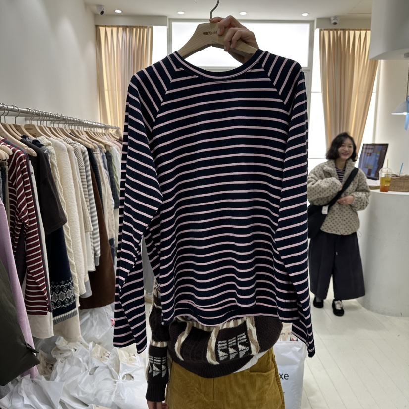 OURMOMENT東大門㊣實拍女士新款時尚人氣推薦職業休閑長袖T恤OURMOMENT長袖T恤圖色3