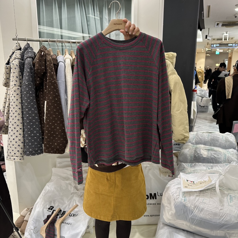 OURMOMENT東大門㊣實拍女士新款時尚人氣推薦職業休閑長袖T恤OURMOMENT長袖T恤圖色4