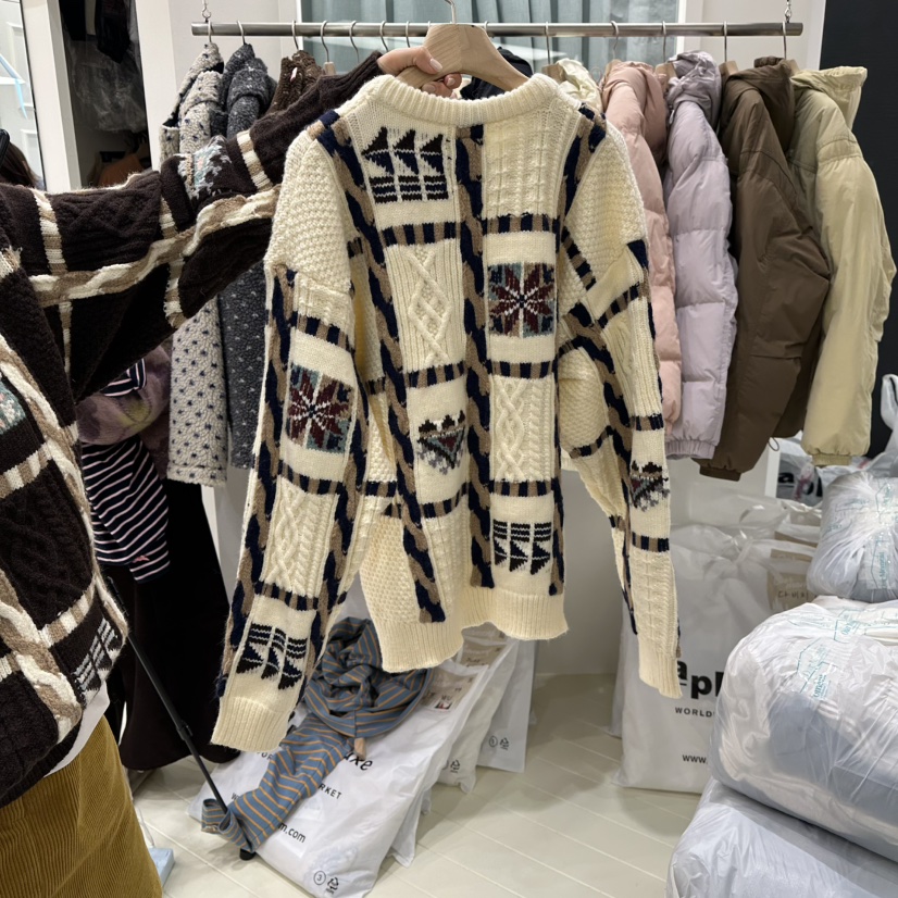 OURMOMENT東大門㊣實拍女士新品時尚人氣休閑推薦職業針織衫OURMOMENT針織衫