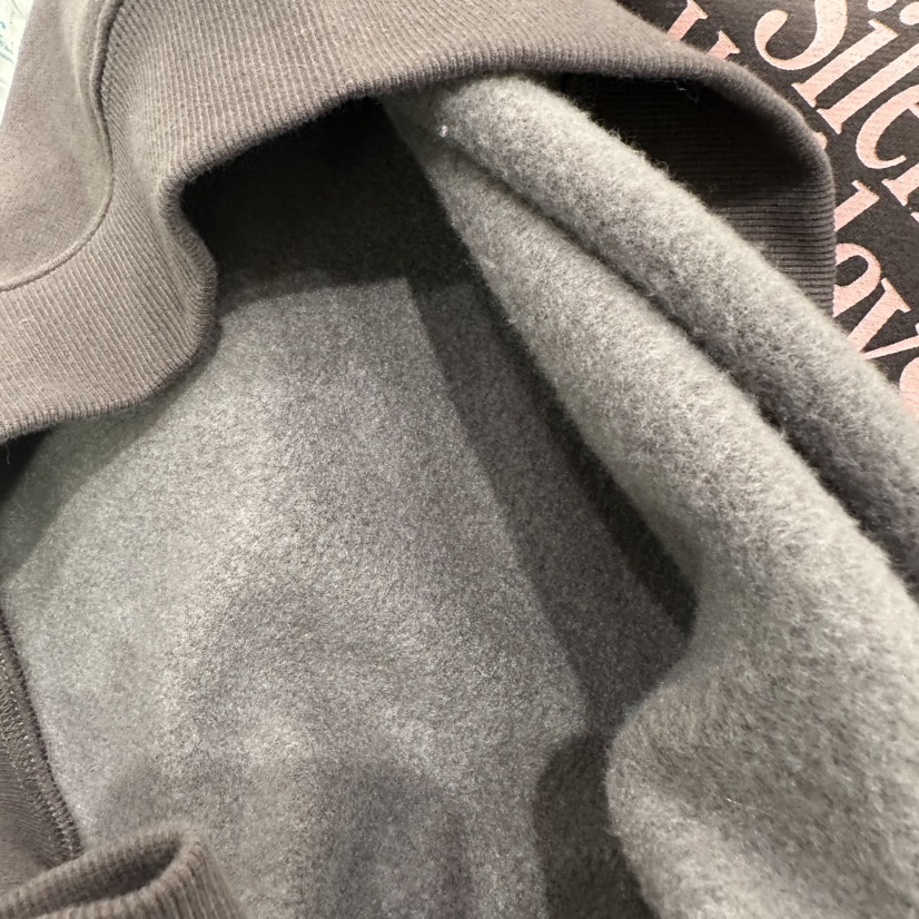 OURMOMENT東大門㊣代購女裝新款熱賣職業人氣時尚衛衣加絨拉鏈OURMOMENT衛衣