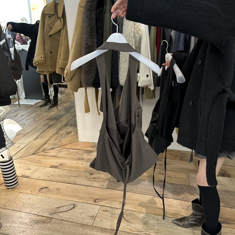 CREAM VILLA東大門㊣直郵女士新款職業吊帶背心CREAMVILLA吊帶/背心