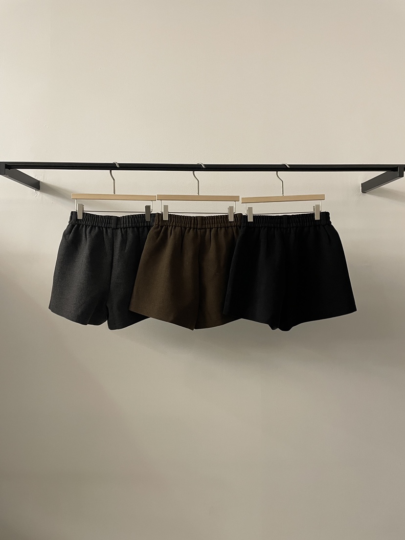 2DA/DARIMI-P東大門㊣直郵女士新款人氣熱賣25秋冬時尚短褲2DA/DARIMI-P短褲