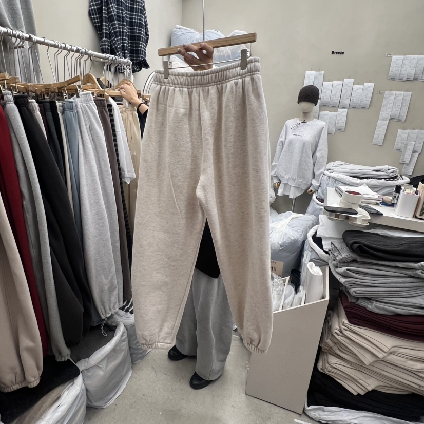 BREEZE韓國代購㊣女裝新款推薦人氣熱賣時尚休閑褲加絨刺繡BREEZE休閑褲