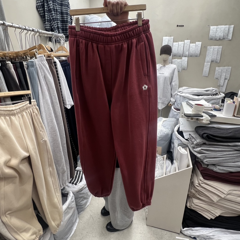 BREEZE韓國代購㊣女裝新款推薦人氣熱賣時尚休閑褲加絨刺繡BREEZE休閑褲圖色3