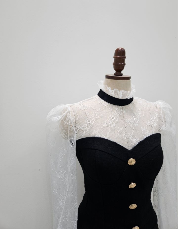 HIGH HEELS韓國直郵㊣女裝新品時尚熱賣25秋冬推薦襯衫蕾絲衫HIGH HEELS襯衫/蕾絲衫